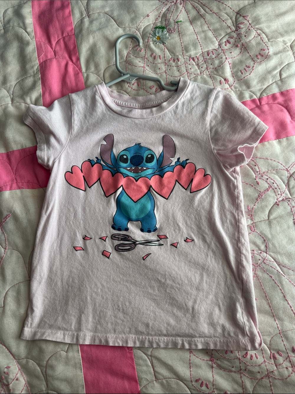 Disney Blue Stitch Holding Pink Hearts Short Sleeve Tee